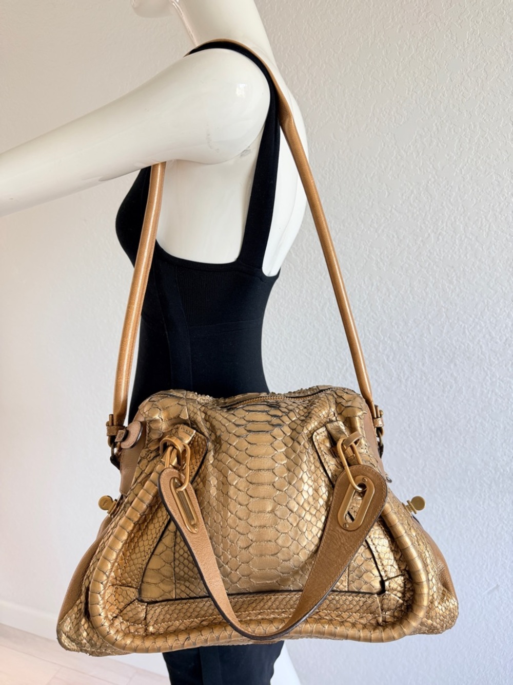 Chloe Gold Python paraty Handbag - Picture 9 of 15